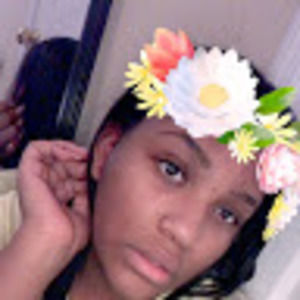 Meet your Posher, Micayla